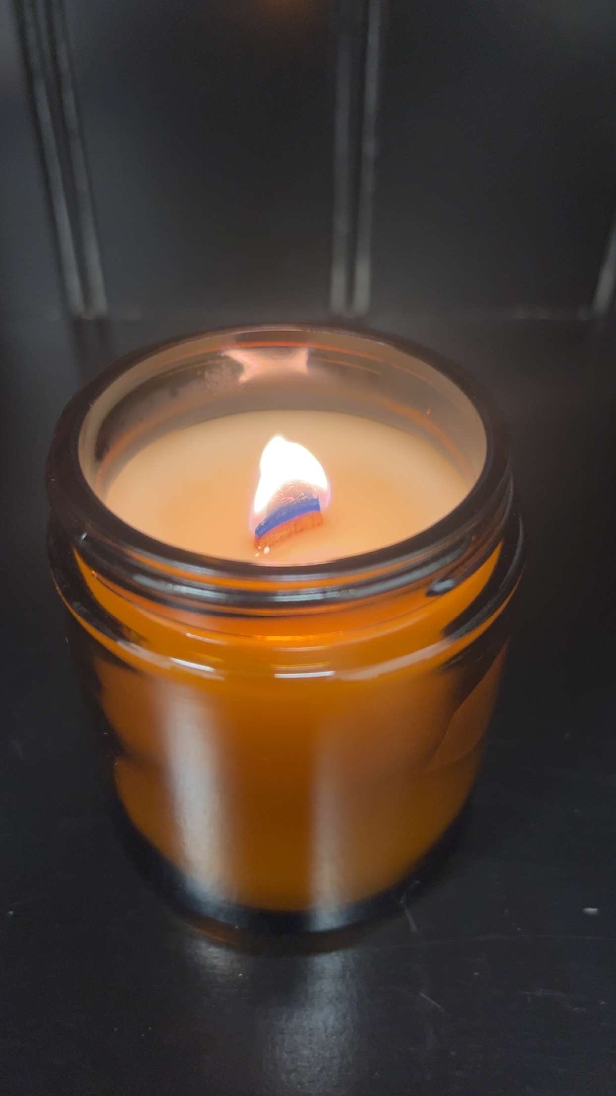 100% Beeswax Candles with Wood Wick