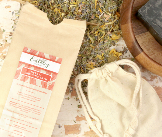 Kruie Strelende Bad Vir Seer Spiere en Postpartum Ondersteuning