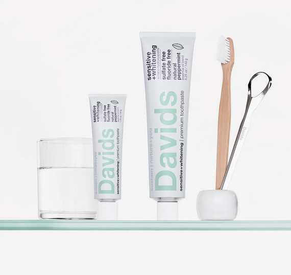 Davids Travel Size Premium Tandepasta / Sensitive+Whitening