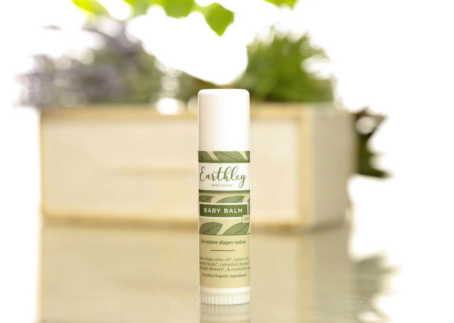 Bálsamo de hierbas para bebés para la dermatitis del pañal y otras erupciones