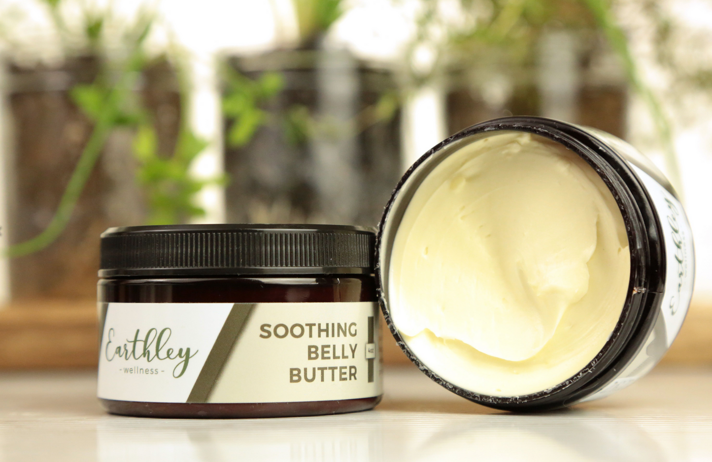 Strelende maagbotter om uitgerekte swangerskapvel te voed