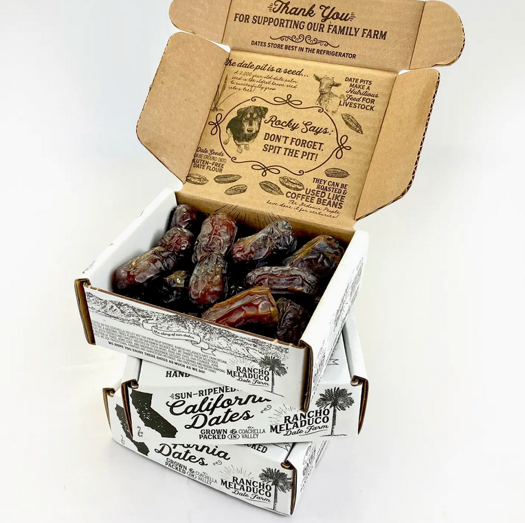 1 lb. Organic Mixed Size Loose Pack Medjool Dates