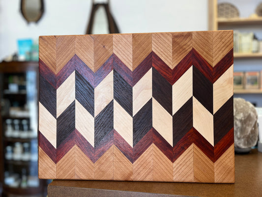 Beautiful Cutting/Serving Board CB-04 Chevron