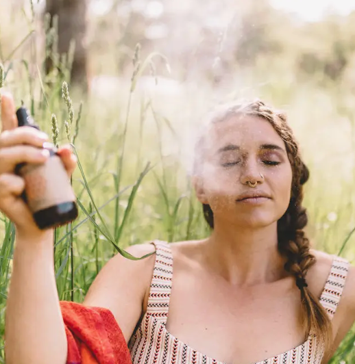 Kapha Spritzer | Ayurvedic Aromatherapy Mist For Energy & Elevation