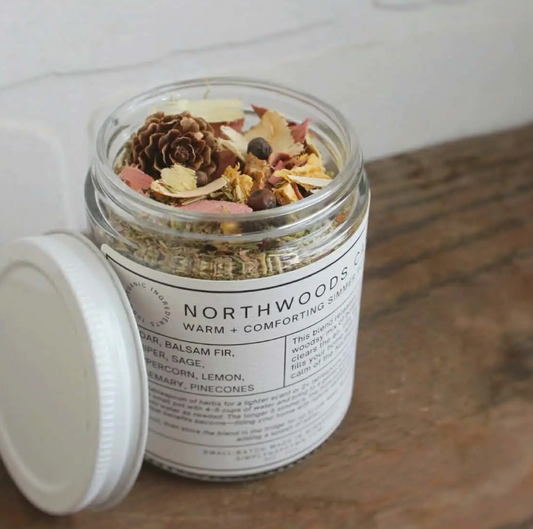 Northwoods Cabin | Warm + Comforting Simmer Pot Blend