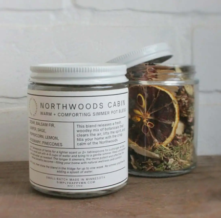 Northwoods Cabin | Warm + Comforting Simmer Pot Blend
